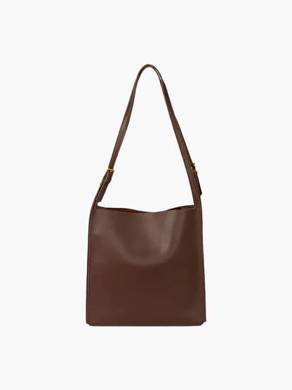 Stella | Minimalistische Schultertasche aus Kunstleder