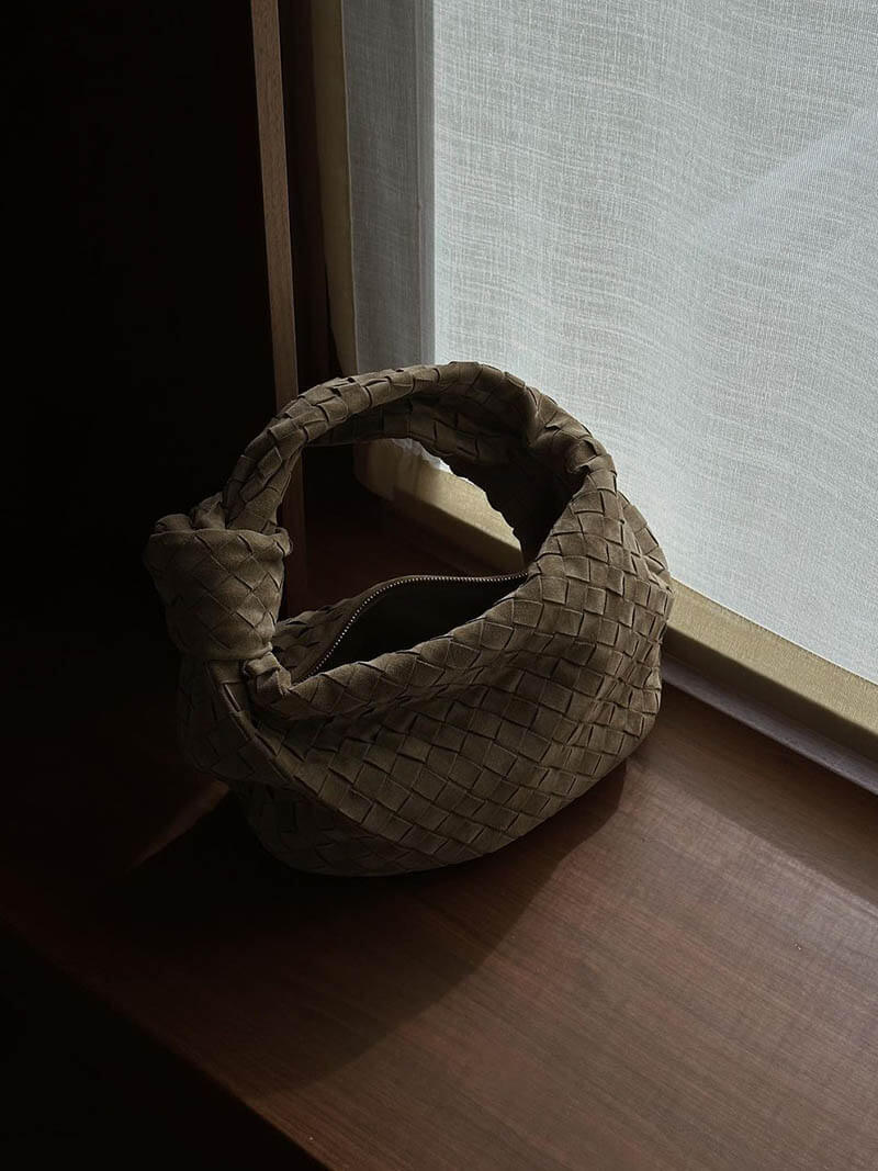 Ilyse | Geflochtene Mini-Tasche aus Wildleder