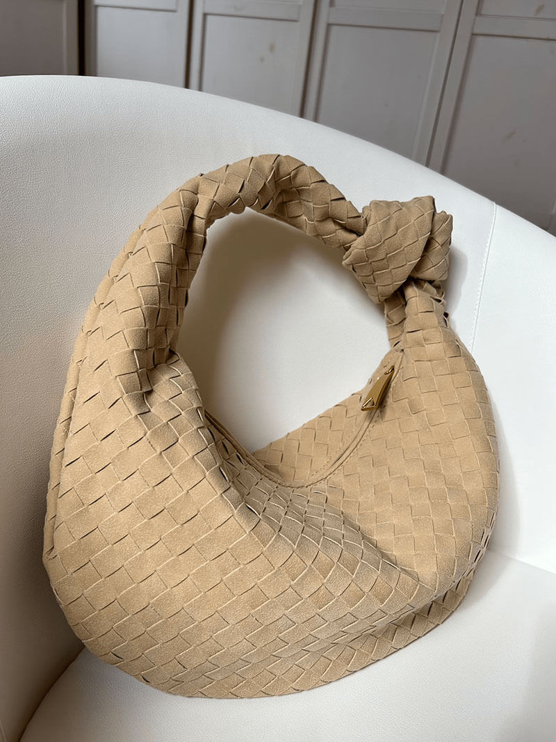 Elicia | Geflochtene Hobo-Tasche mit Knoten-Detail – Stilvoll und einzigartig