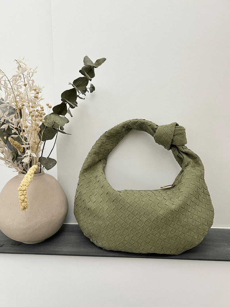 Elicia | Geflochtene Hobo-Tasche mit Knoten-Detail – Stilvoll und einzigartig