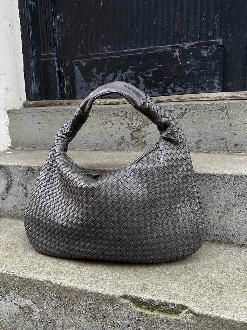 Charlyne | Große geflochtene Hobo-Tasche
