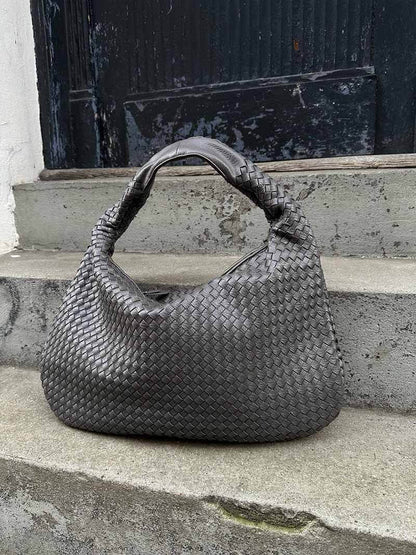 Charlyne | Große geflochtene Hobo-Tasche