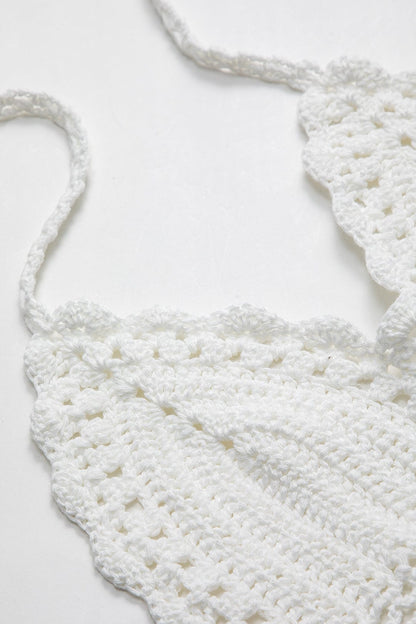 Nora | Weiß Handgehäkeltes Boho-Crop-Top mit Neckholder & verstellbaren Bindebändern
