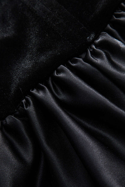 Jennifer | Corsagen-Top mit Herz-Ausschnitt und voluminösem Satin-Peplum