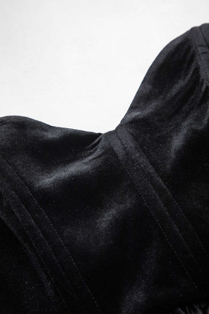 Jennifer | Corsagen-Top mit Herz-Ausschnitt und voluminösem Satin-Peplum