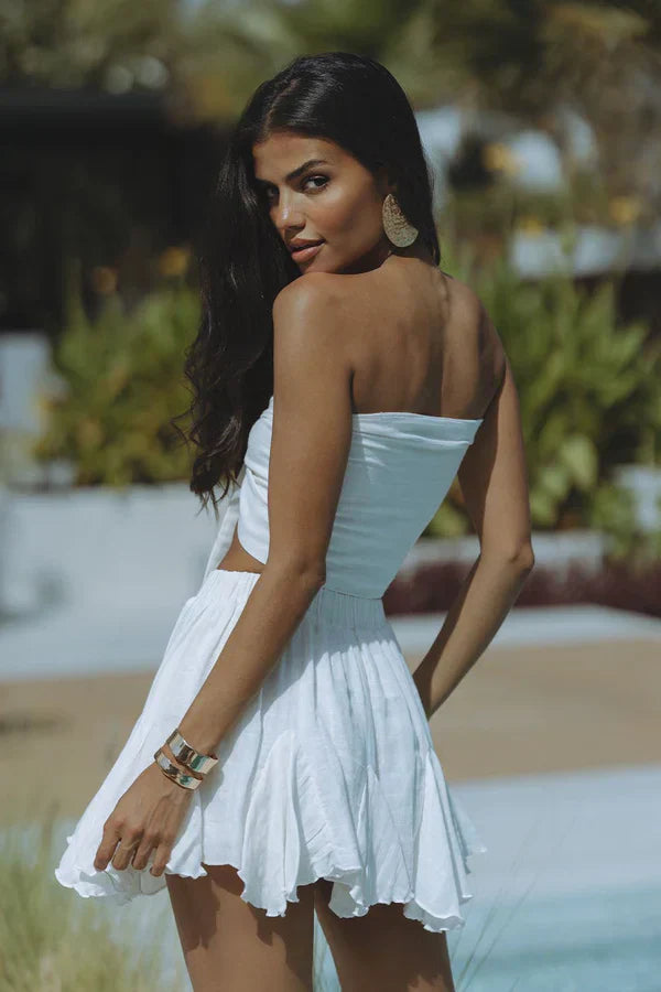 Melis | Trägerloses Chiffon Oberteil mit Schleife und Rüschenrock für Beach-Vibes