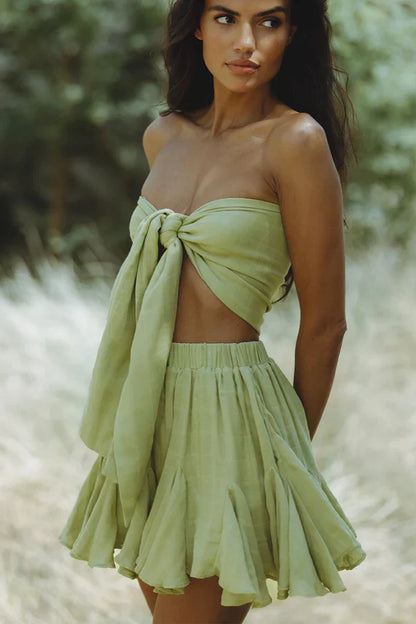 Melis | Trägerloses Chiffon Oberteil mit Schleife und Rüschenrock für Beach-Vibes