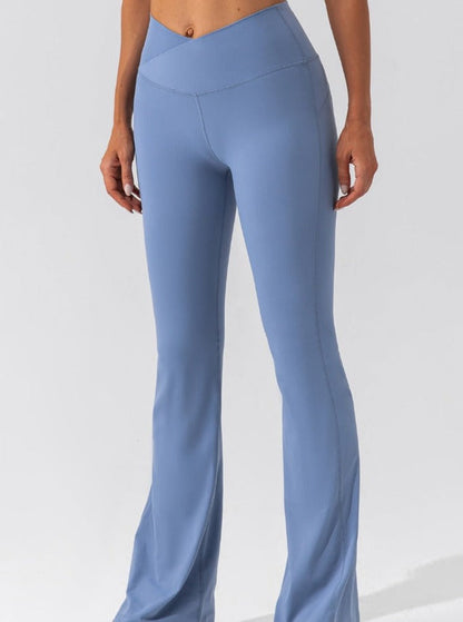 Nika | Ausgestellte Fitnesshose für Frauen