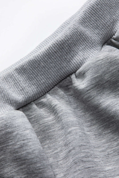 Celine | Stylisches Sweat-Zweiteiler-Set mit Cropped-Pullover & Skaterrock