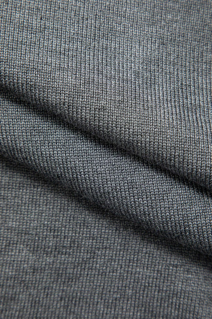 Anastasia | Zweiteiler-Set mit Cutout-Pullover & gerafftem Kleid