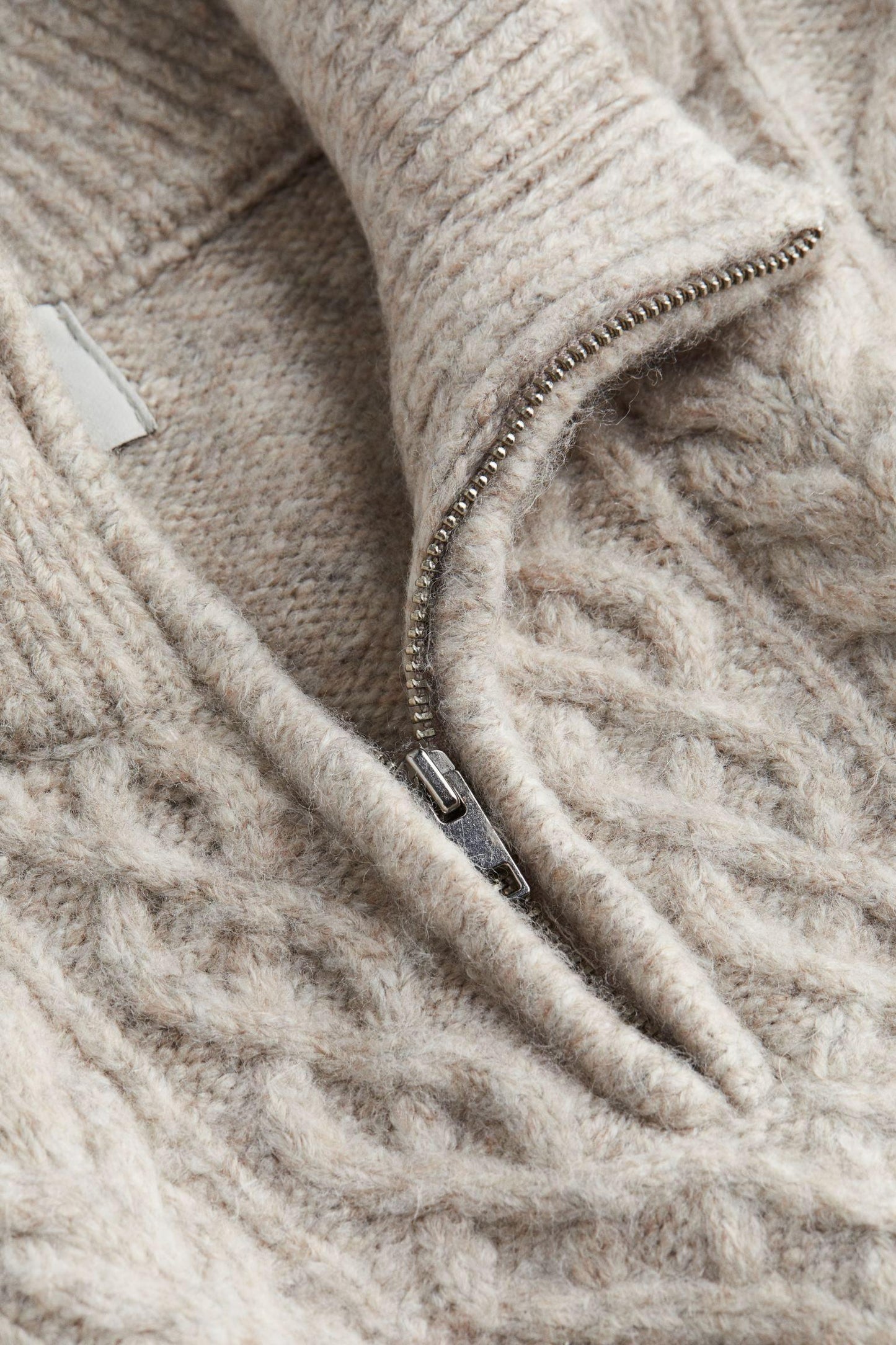 Felix | Zopfstrickpullover mit Halbreißverschluss – Warm & Stilvoll