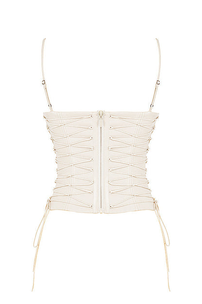 Karla | Weißes veganes Lederkorsett mit drapiertem Midirock für Frauen