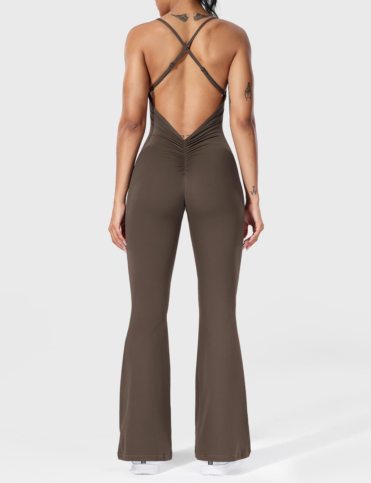 Serafina | Backless Flare Jumpsuit mit verstellbaren Trägern